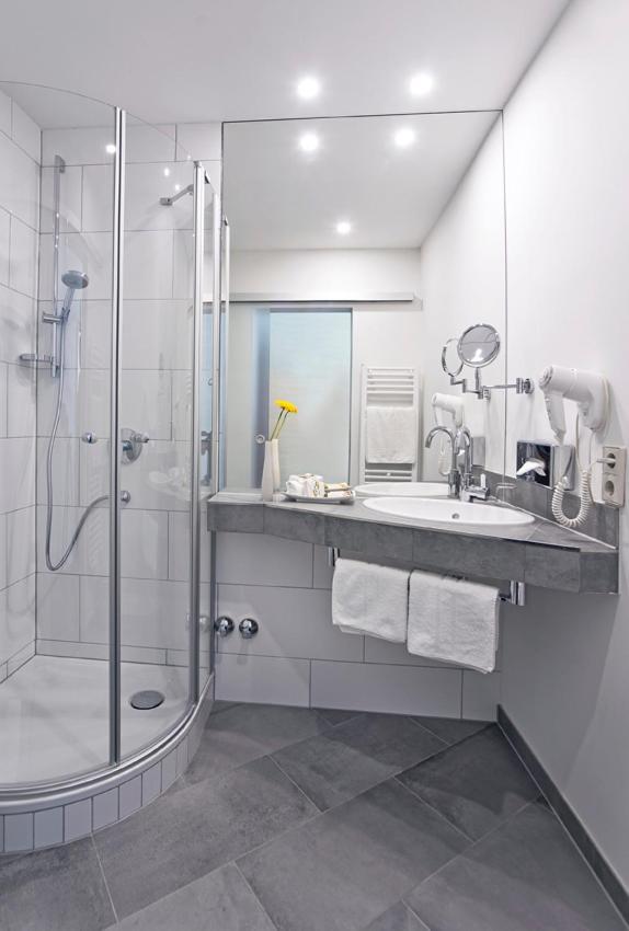 Hotel Burgblick บาเดนไวเลอร์ ภายนอก รูปภาพ
